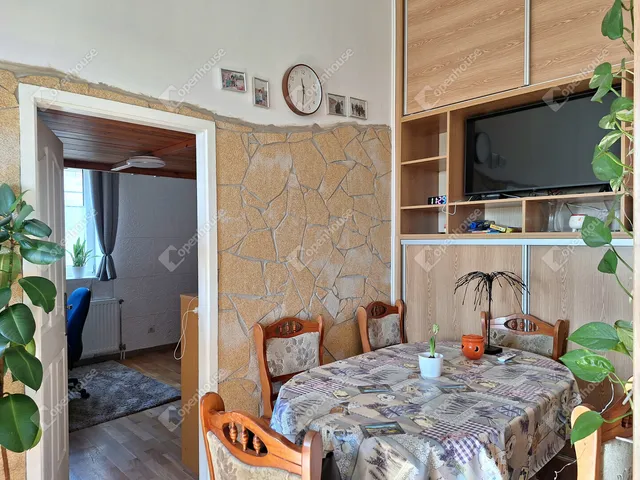 Eladó lakás Fertőd 65 nm