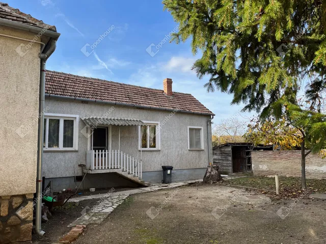 Eladó ház Fertőd 107 nm