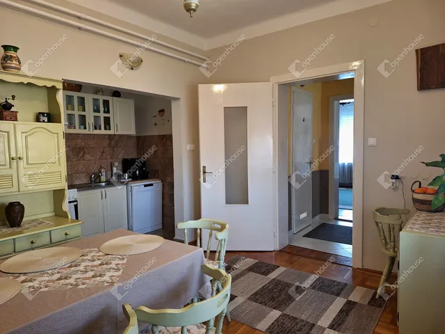 Eladó ház Rábatamási 95 nm