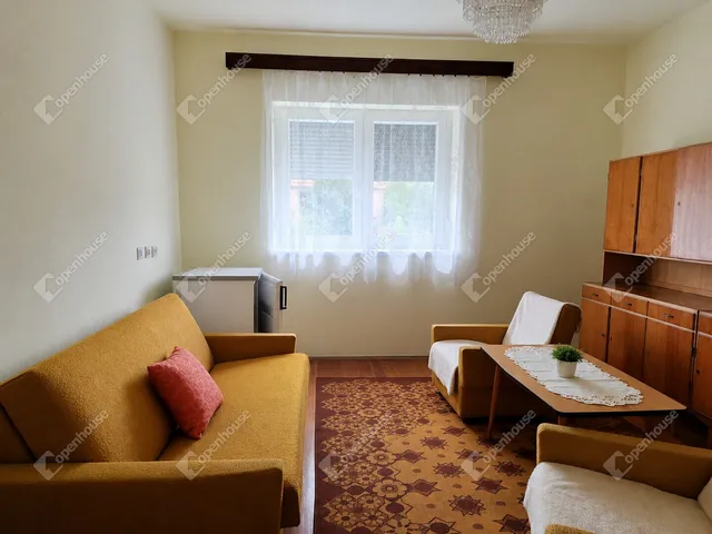 Eladó ház Szárföld 96 nm