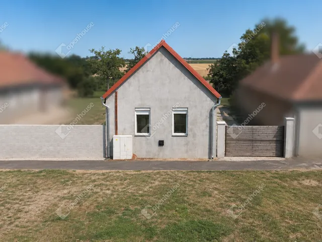 Eladó ház Páli 70 nm