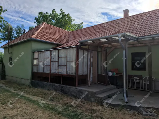 Eladó ház Dénesfa 80 nm
