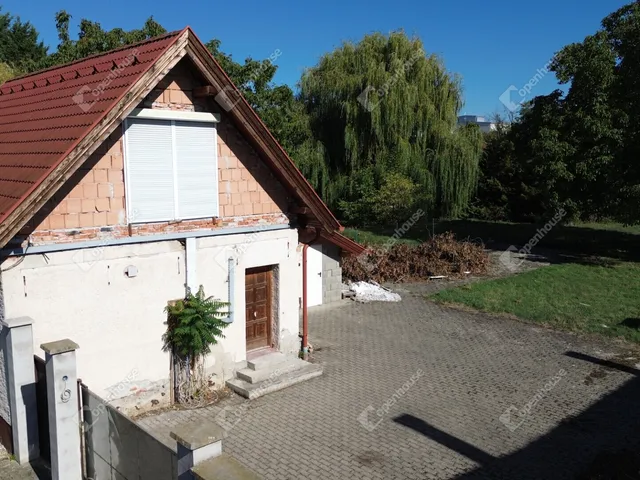 Eladó ház Sarród 70 nm
