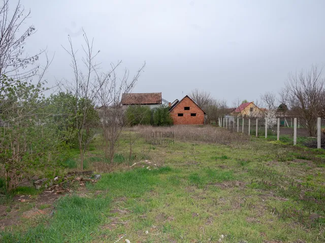 Eladó telek Nádudvar 1061 nm