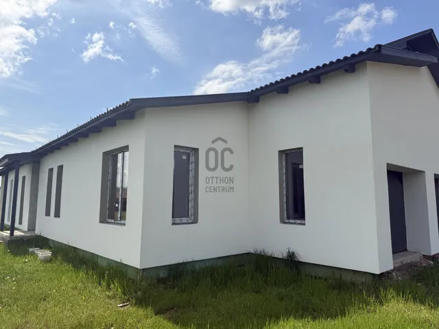 Eladó ház Nyíregyháza, Oros 125 nm