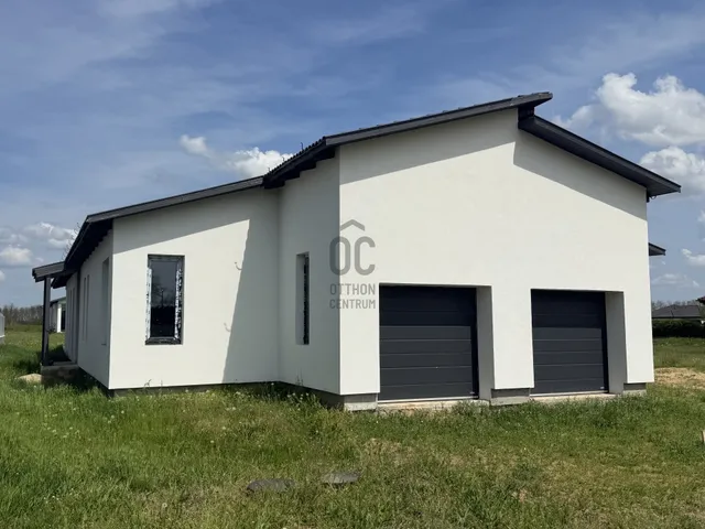 Eladó ház Nyíregyháza, Oros 133 nm