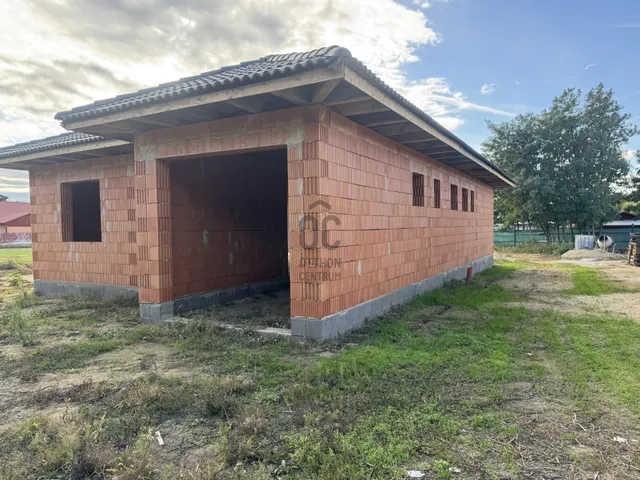 Eladó ház Nyíregyháza, Újkistelekiszőlő 118 nm