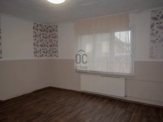 Eladó ház Nyíregyháza, Oros 65 nm