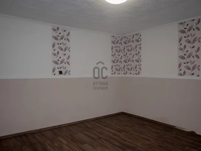 Eladó ház Nyíregyháza, Oros 65 nm