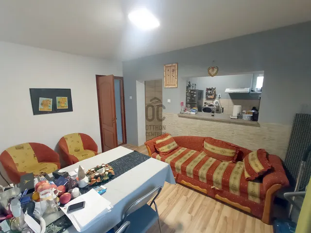 Eladó ház Nyíregyháza, Oros 1012 nm
