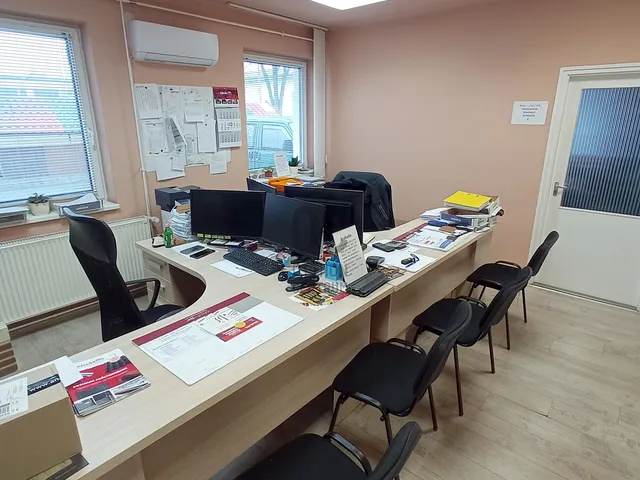 Kiadó kereskedelmi és ipari ingatlan Nyíregyháza, Belváros 318 nm