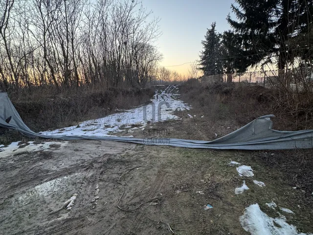 Eladó telek Nyíregyháza, Ókistelekiszőlő 1100 nm