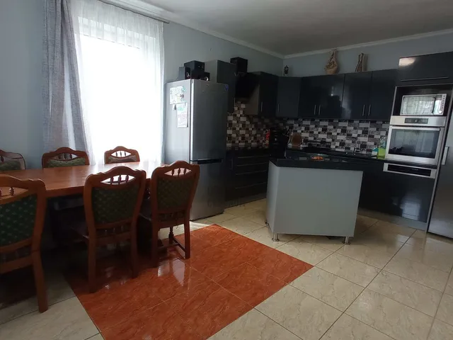 Eladó ház Nyírpazony 203 nm