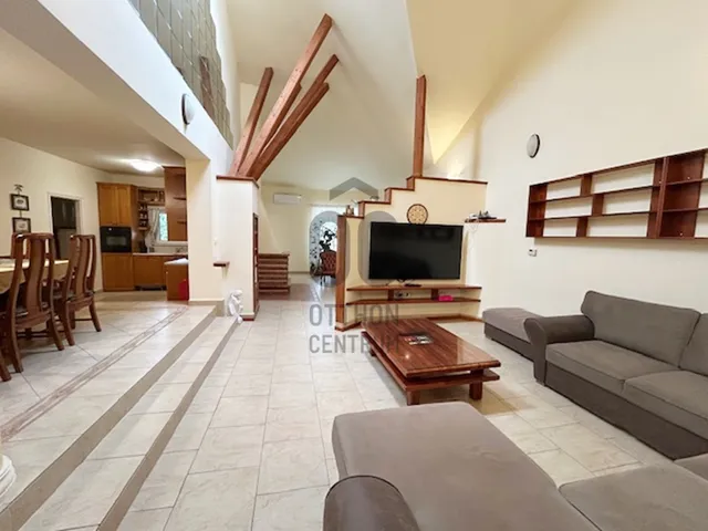 Eladó ház Nyíregyháza, Oros 200 nm