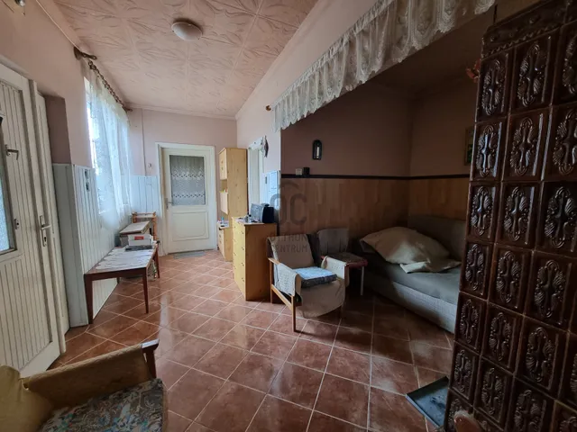 Eladó ház Vaja 80 nm