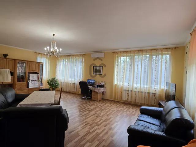 Eladó ház Nyíregyháza, Kertváros 326 nm