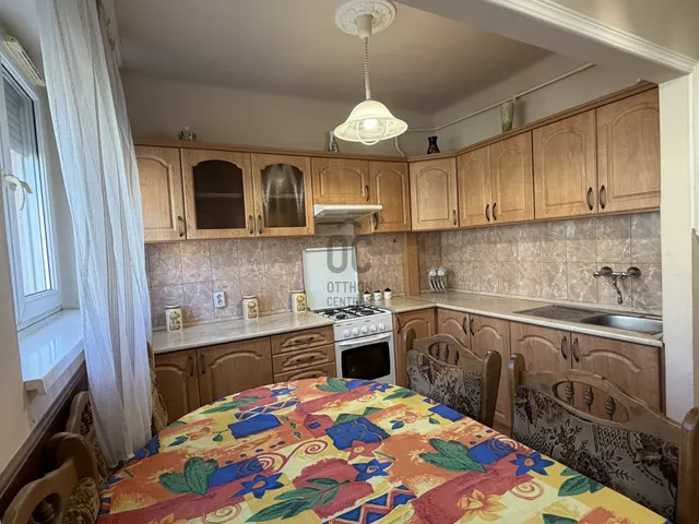 Eladó lakás Nyíregyháza, Érkert 55 nm