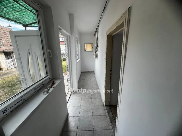 Eladó ház Szihalom, Falu 63 nm