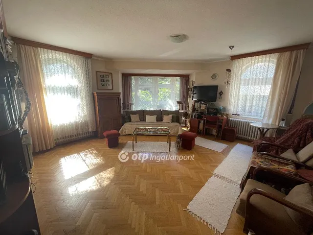 Eladó lakás Eger, Belváros 80 nm