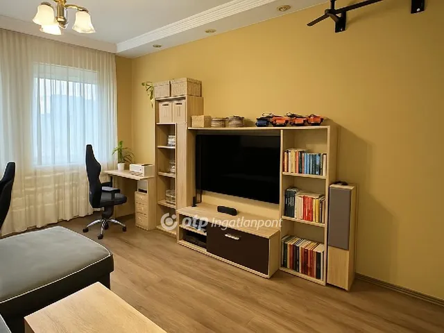 Eladó lakás Eger 65 nm