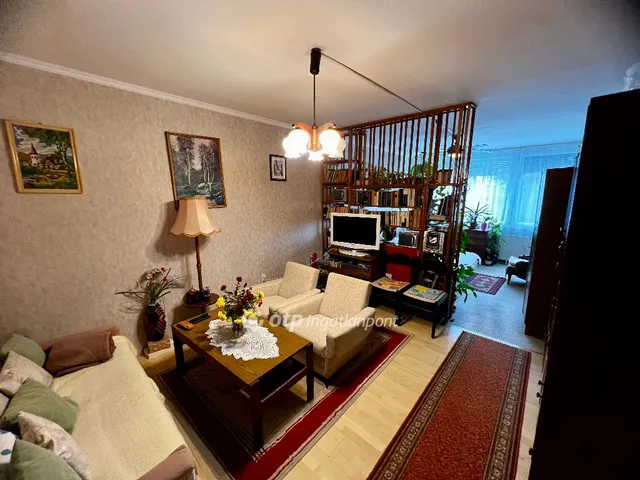 Eladó lakás Eger 65 nm