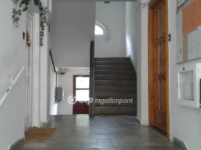 Eladó lakás Verpelét 67 nm