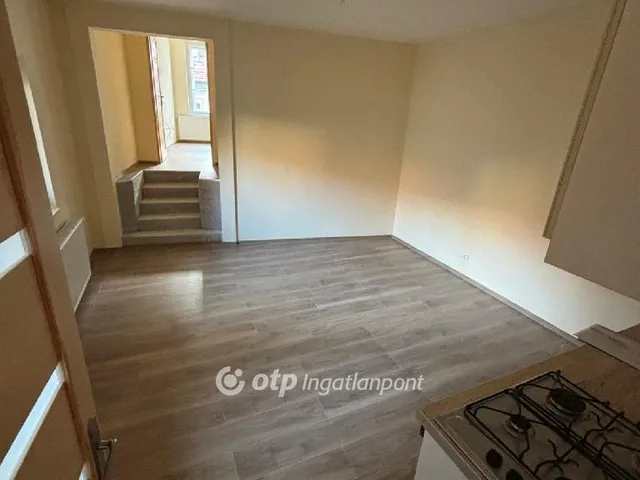 Kiadó lakás Eger, Belváros 55 nm