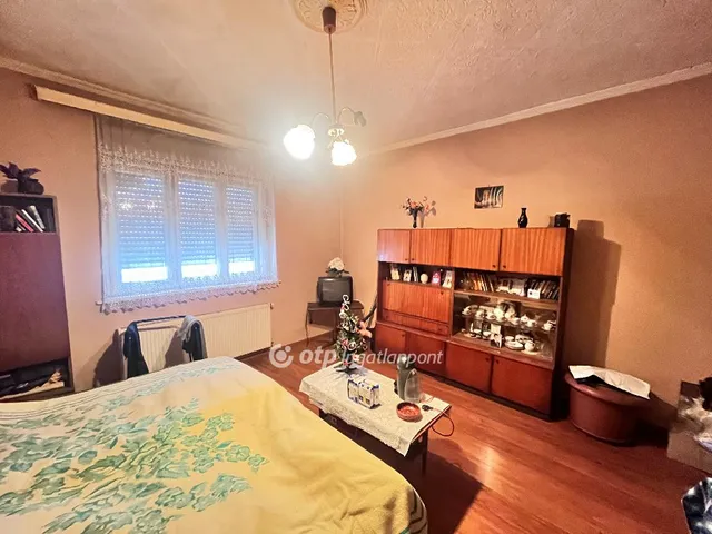 Eladó ház Balaton község 87 nm