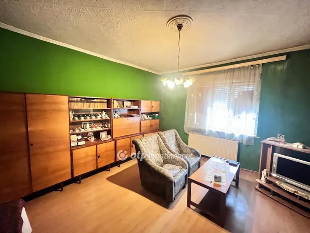 Eladó ház Balaton község 87 nm