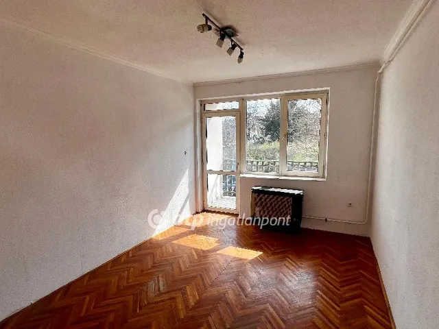 Eladó lakás Eger, Károlyváros 80 nm