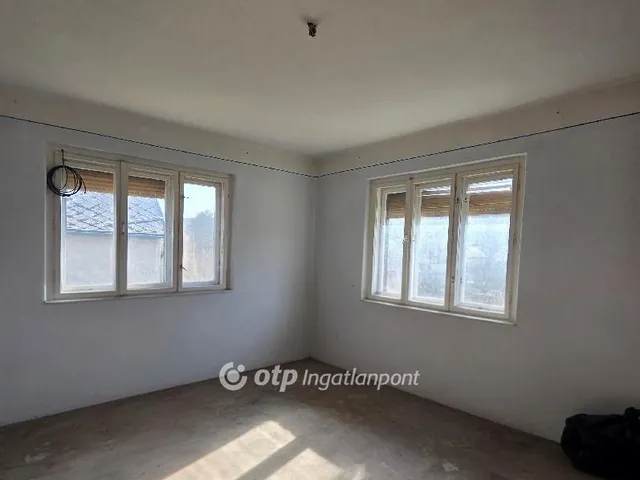 Eladó ház Bekölce 165 nm