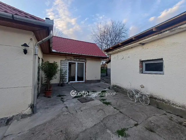 Eladó ház Kisnána 81 nm