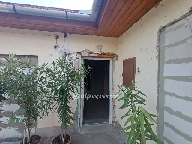 Eladó ház Kisnána 81 nm