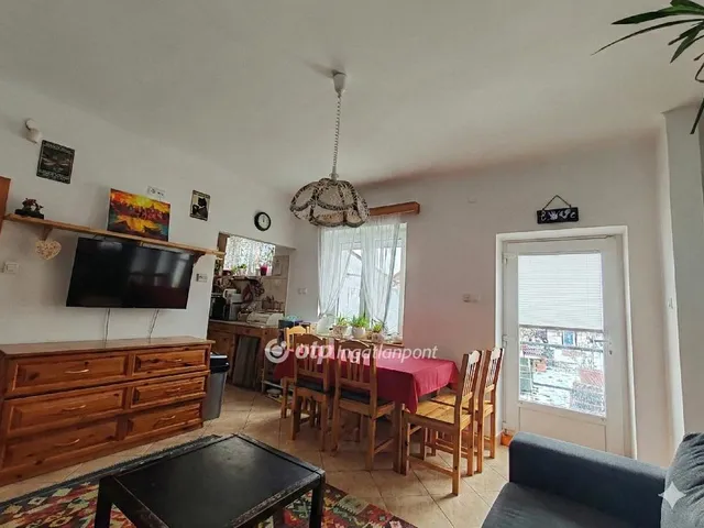 Eladó ház Eger, Lajosváros 120 nm