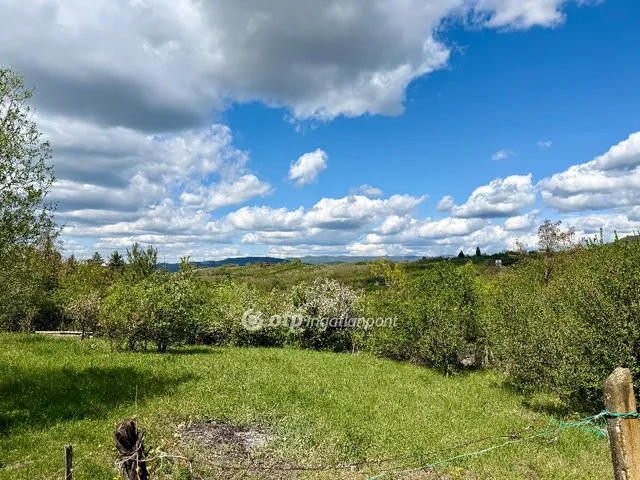 Eladó üdülő és hétvégi ház Eger 20 nm