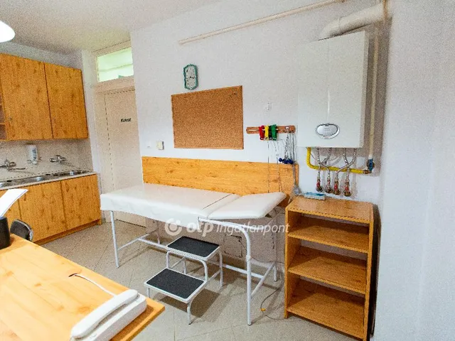 Eladó kereskedelmi és ipari ingatlan Eger 47 nm