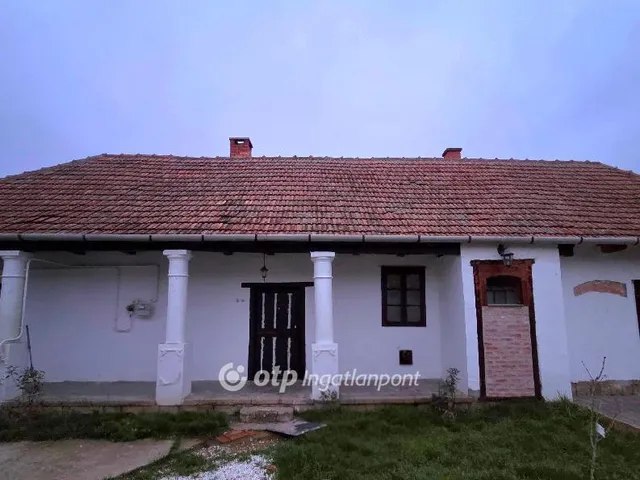 Eladó ház Feldebrő 72 nm