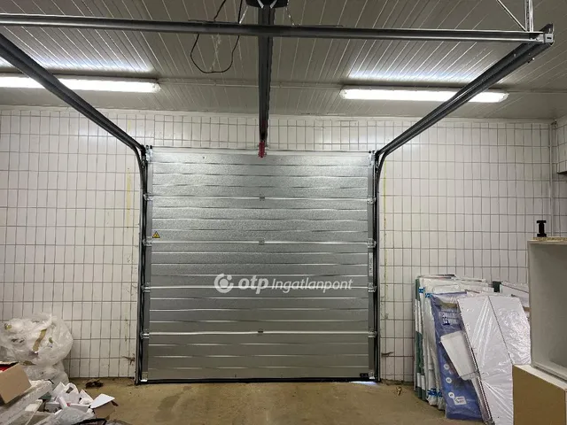 Kiadó kereskedelmi és ipari ingatlan Gyöngyös 968 nm