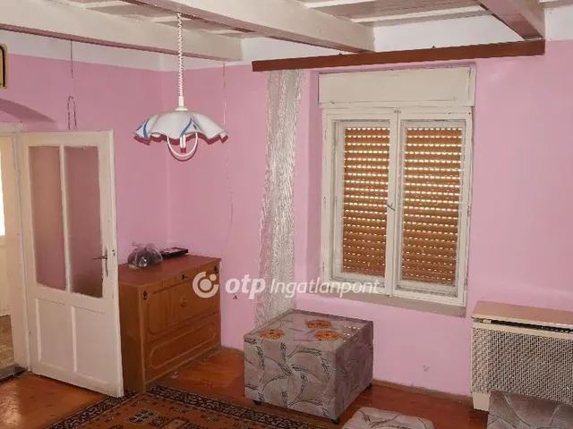 Eladó ház Atkár 62 nm