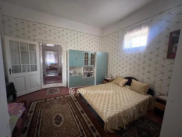Eladó ház Tiszanána 120 nm