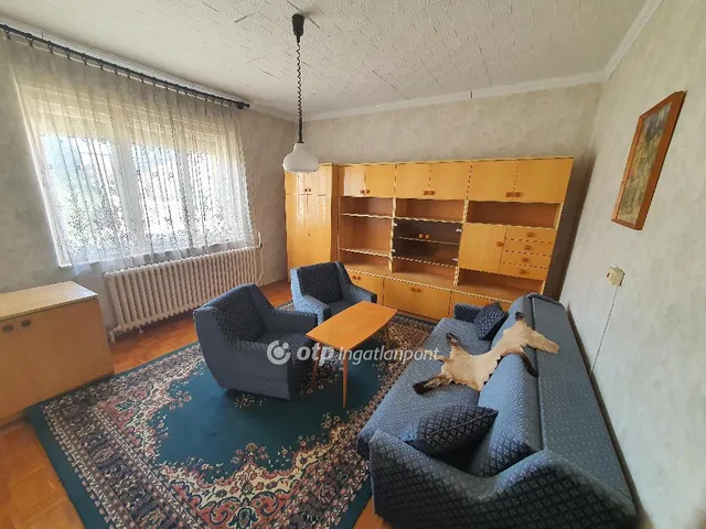 Eladó ház Mezőkövesd 180 nm