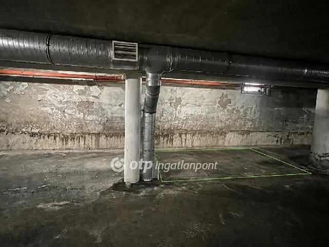 Eladó garázs Eger 13 nm