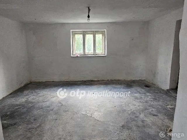 Eladó ház Balaton község 80 nm