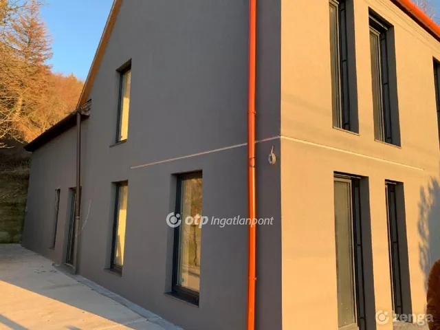 Eladó kereskedelmi és ipari ingatlan Eger 270 nm