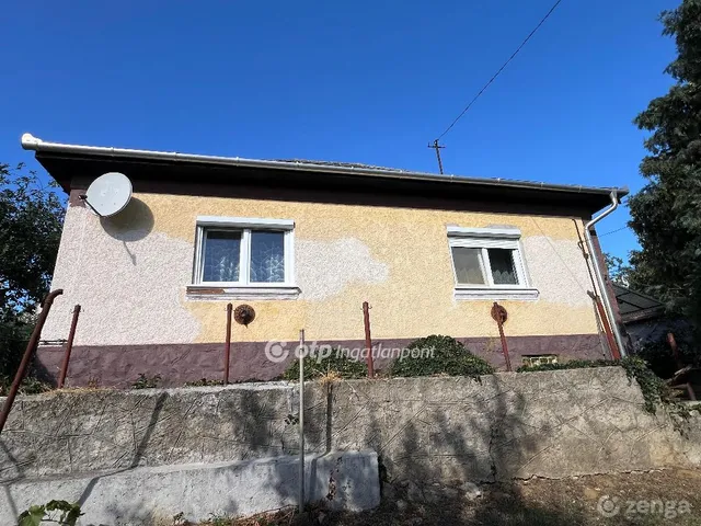 Eladó ház Mátraderecske 96 nm