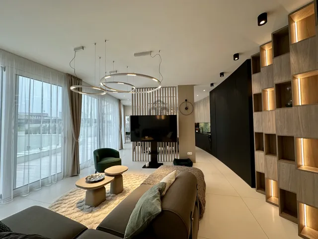 Eladó lakás Debrecen, Belváros 141 nm