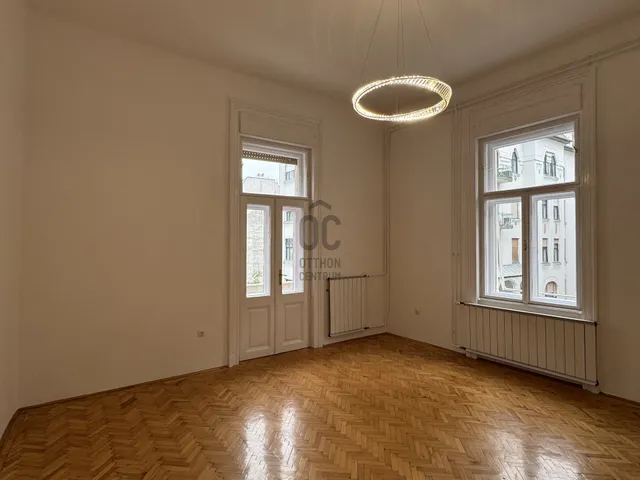 Kiadó lakás Budapest VI. kerület 135 nm
