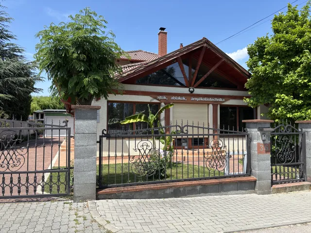 Eladó ház Törökbálint 185 nm