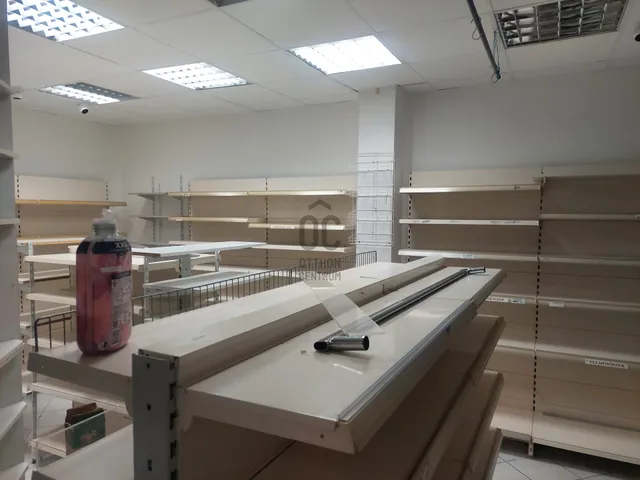 Kiadó kereskedelmi és ipari ingatlan Budaörs 70 nm