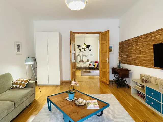 Eladó lakás Budapest I. kerület 77 nm